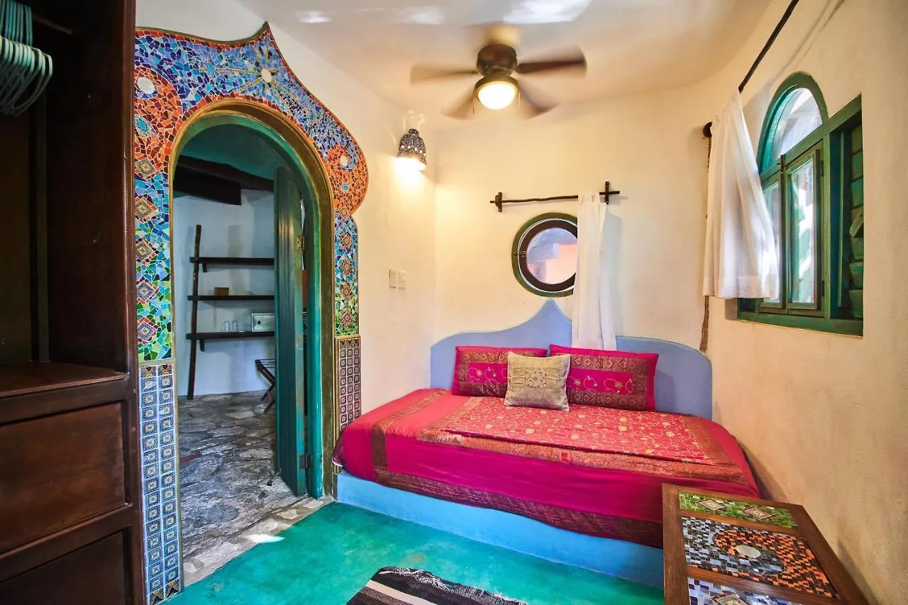 La Luna Tulum By Lockey Hotel